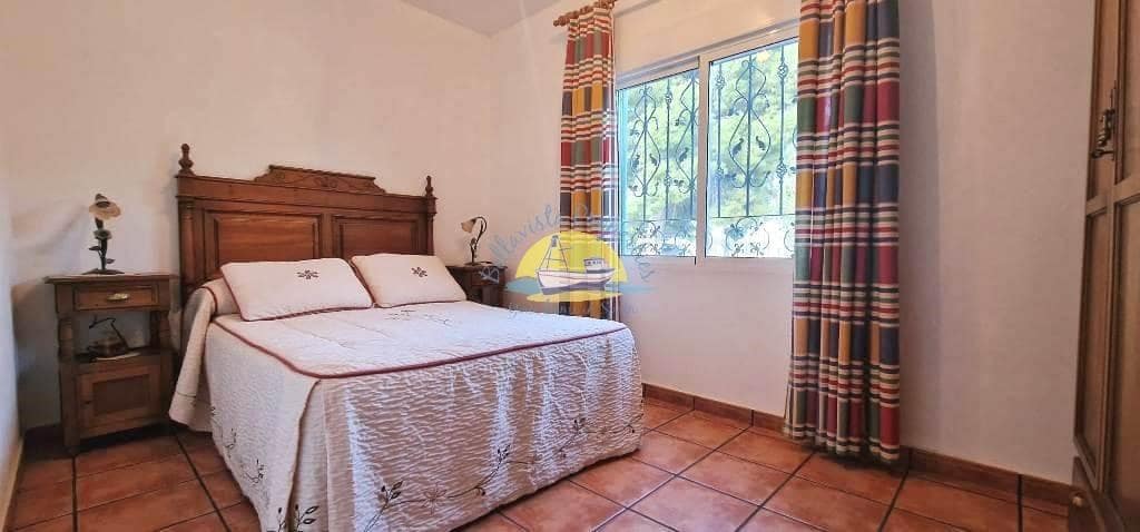 3 makuuhuone Huvila myytävänä paikassa El Pareton mukana uima-altaan - 279 999 € (Ref: 7440956)