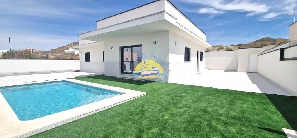 3 camera da letto Villa in vendita in Alamillo con piscina - 370.000 € (Rif: 7546957)