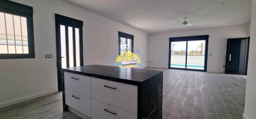 3 camera da letto Villa in vendita in Alamillo con piscina - 370.000 € (Rif: 7546957)