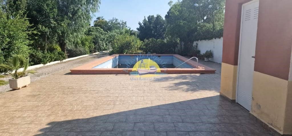 4 soveværelse Villa til salg i Totana med swimmingpool - € 222.000 (Ref: 7640174)