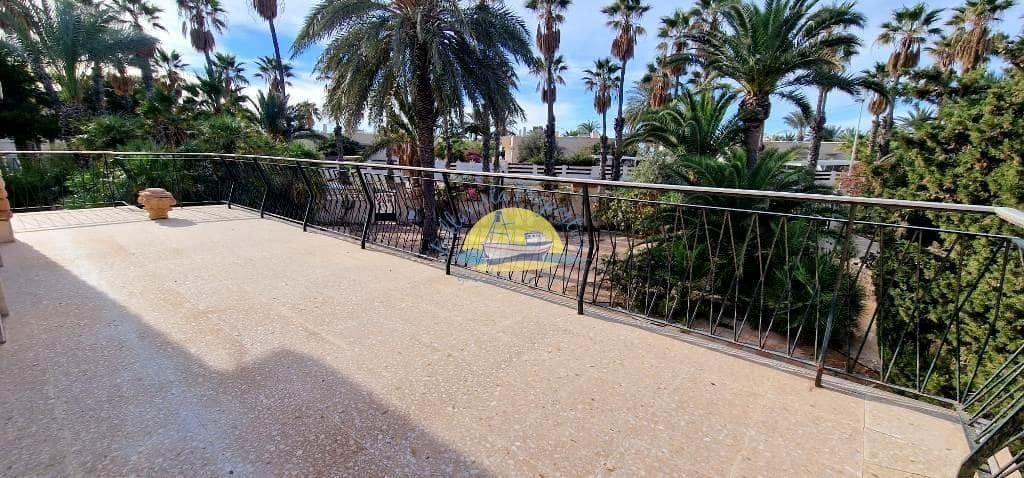 5 chambre Villa/Maison à vendre à La Azohia avec garage - 575 000 € (Ref: 7904367)