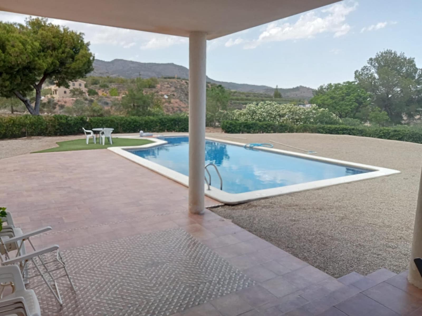 4 bedroom Villa for sale in Totana with pool - € 425,000 (Ref: 8385597)
