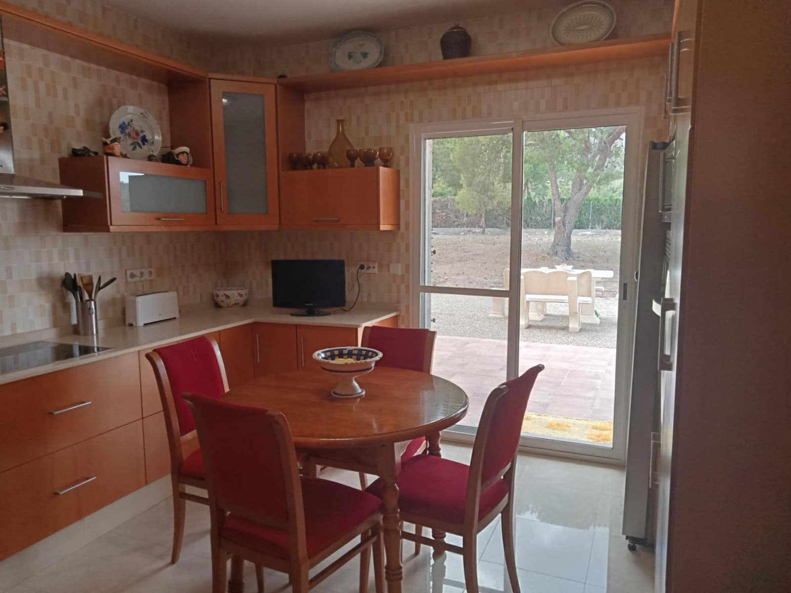 4 bedroom Villa for sale in Totana with pool - € 425,000 (Ref: 8385597)