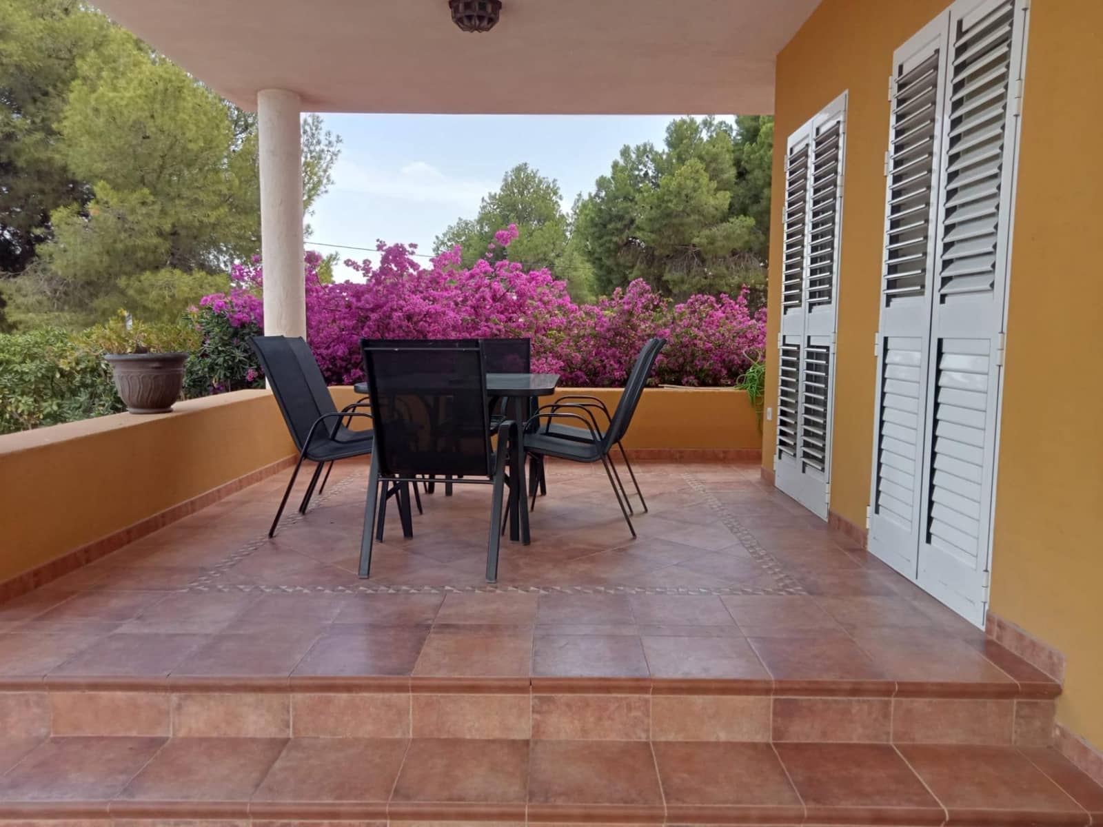 4 bedroom Villa for sale in Totana with pool - € 425,000 (Ref: 8385597)