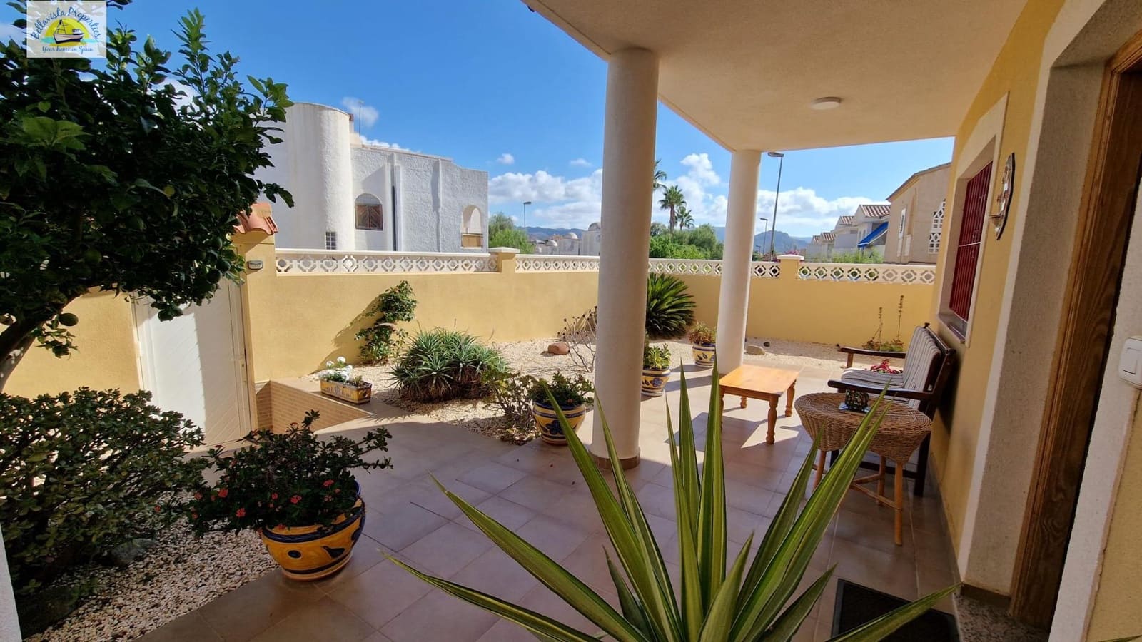 4 soveværelse Villa til salg i Alamillo med swimmingpool - € 365.000 (Ref: 8509599)