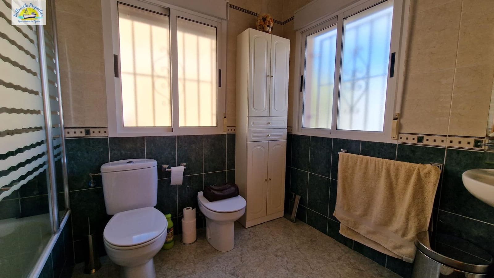 4 soveværelse Villa til salg i Alamillo med swimmingpool - € 365.000 (Ref: 8509599)