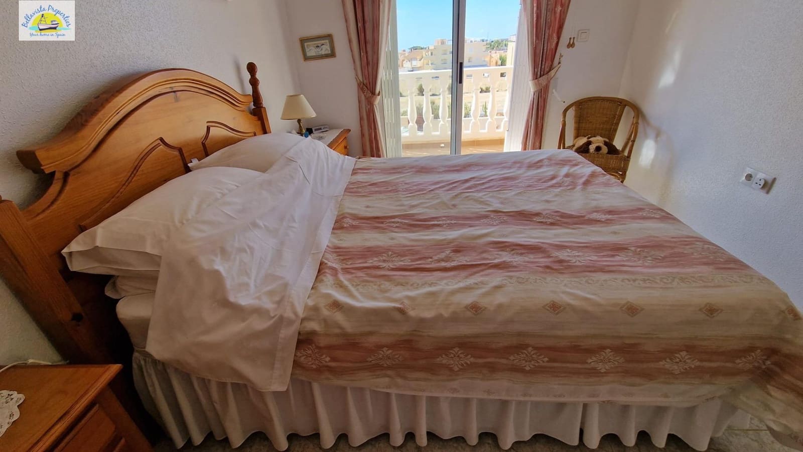 4 soveværelse Villa til salg i Alamillo med swimmingpool - € 365.000 (Ref: 8509599)