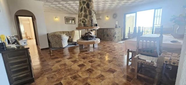 4 bedroom Villa for sale in Isla Plana, Cartagena with pool garage - € 425,000 (Ref: 8601601)