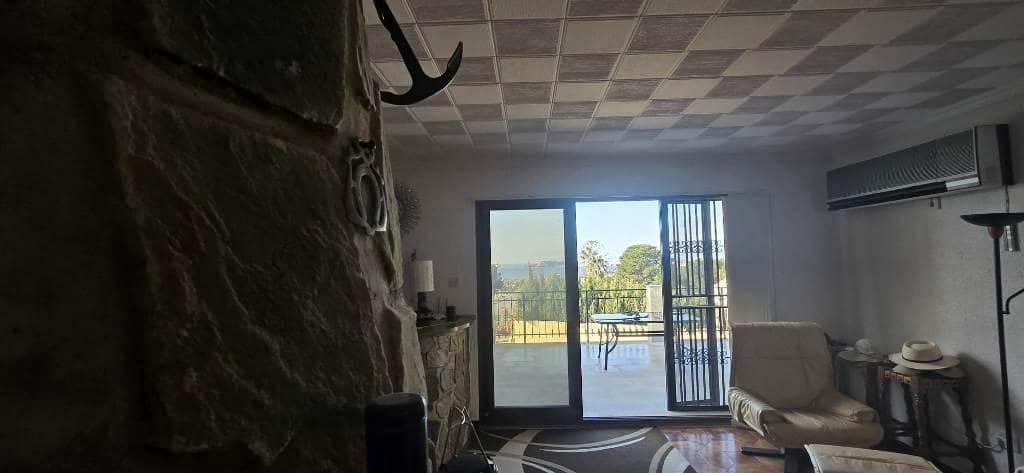 4 quarto Moradia para venda em Isla Plana com piscina garagem - 399 000 € (Ref: 8601601)