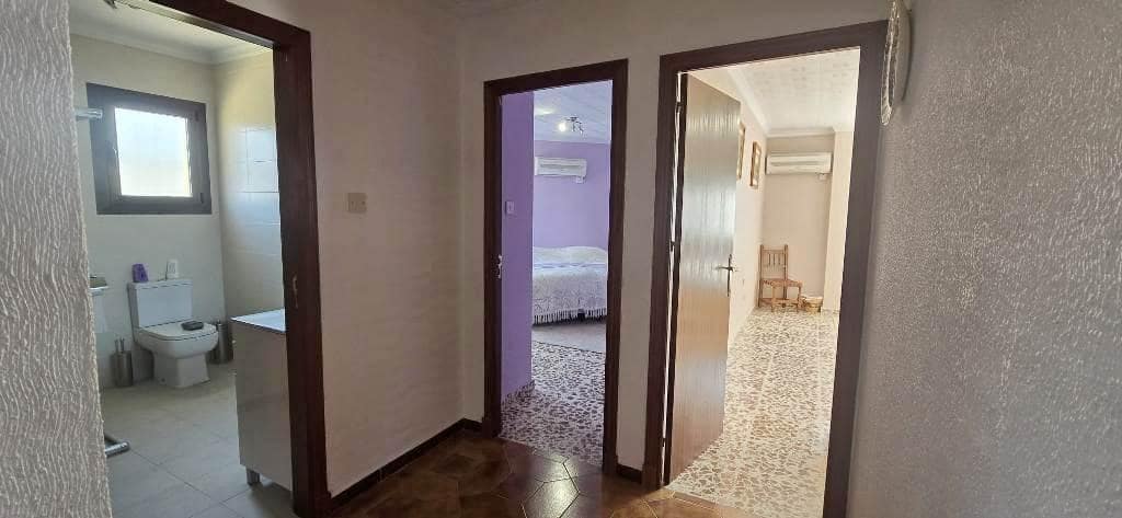 4 quarto Moradia para venda em Isla Plana com piscina garagem - 399 000 € (Ref: 8601601)