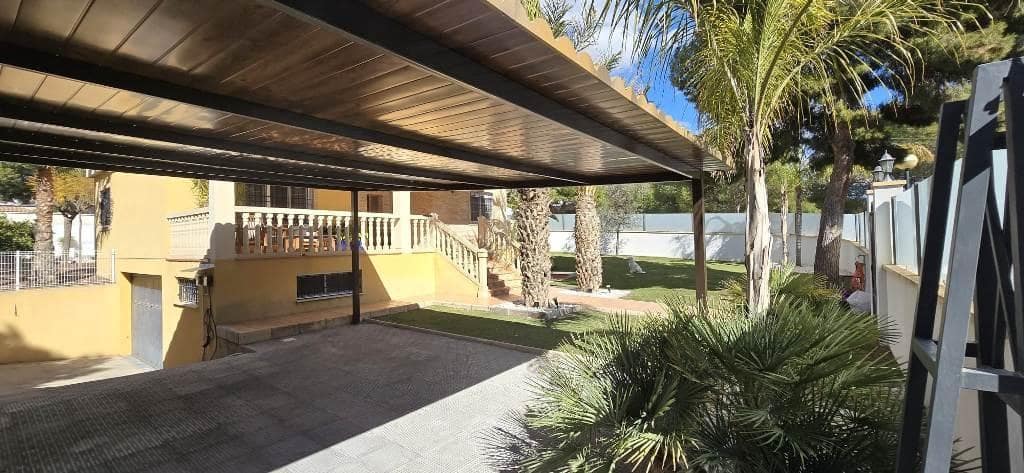 3 soveværelse Villa til salg i Totana med swimmingpool garage - € 470.000 (Ref: 8810224)