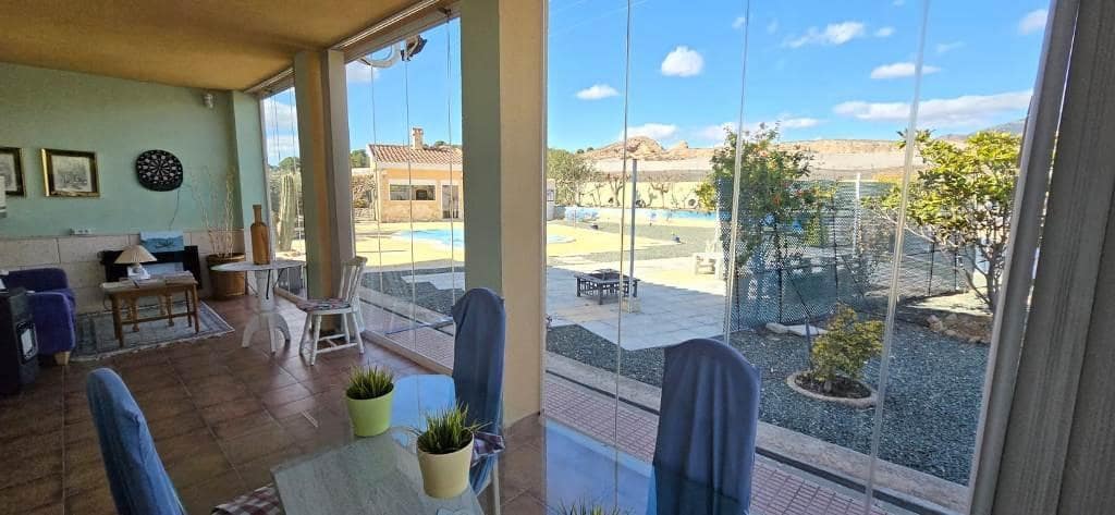 4 soverom Villa til salgs i Totana med svømmebasseng garasje - € 499 000 (Ref: 8810225)