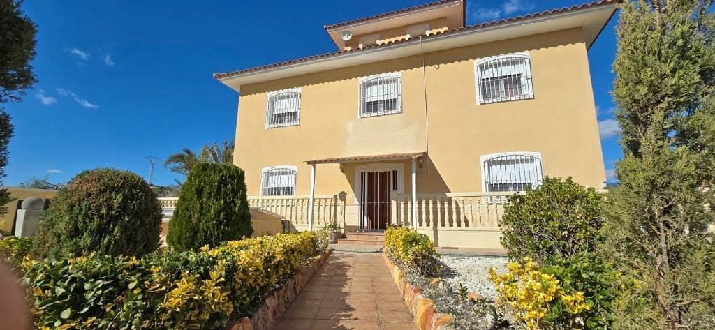 4 soverom Villa til salgs i Totana med svømmebasseng garasje - € 499 000 (Ref: 8810225)