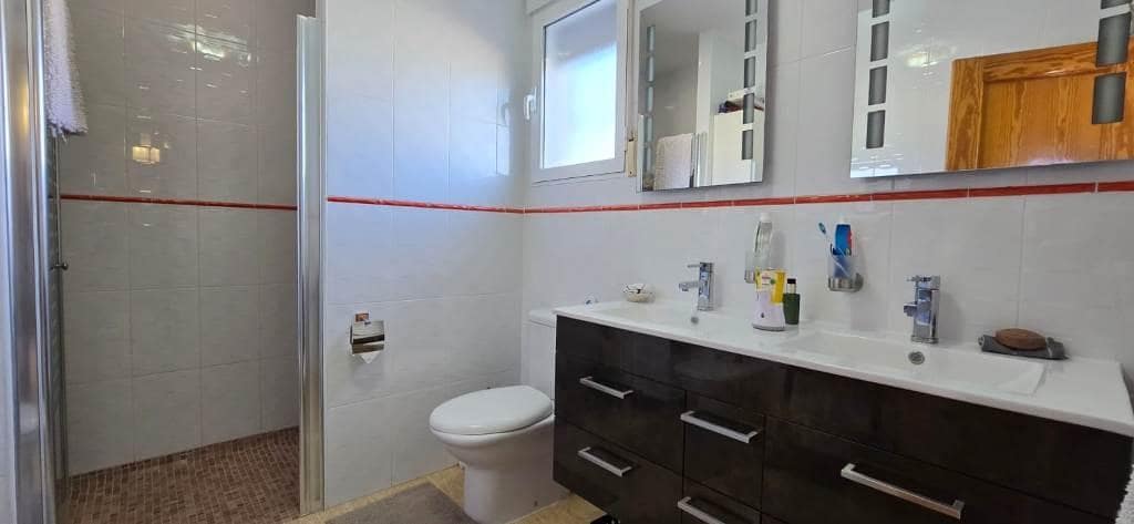 4 soverom Villa til salgs i Totana med svømmebasseng garasje - € 499 000 (Ref: 8810225)