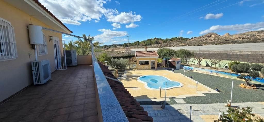 4 soverom Villa til salgs i Totana med svømmebasseng garasje - € 499 000 (Ref: 8810225)