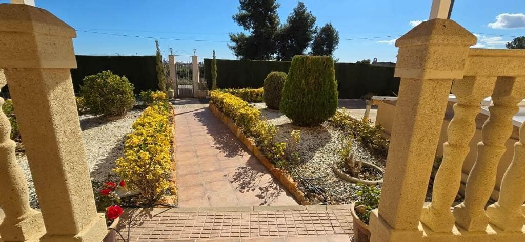 4 soverom Villa til salgs i Totana med svømmebasseng garasje - € 499 000 (Ref: 8810225)