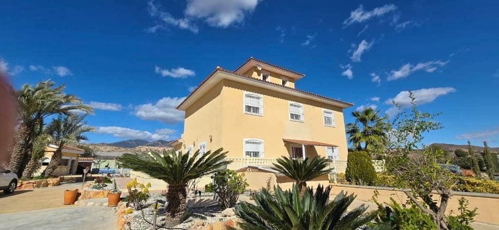 4 soverom Villa til salgs i Totana med svømmebasseng garasje - € 499 000 (Ref: 8810225)