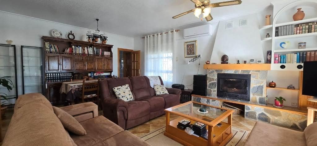 8 soveværelse Villa til salg i Totana - € 460.000 (Ref: 8813092)