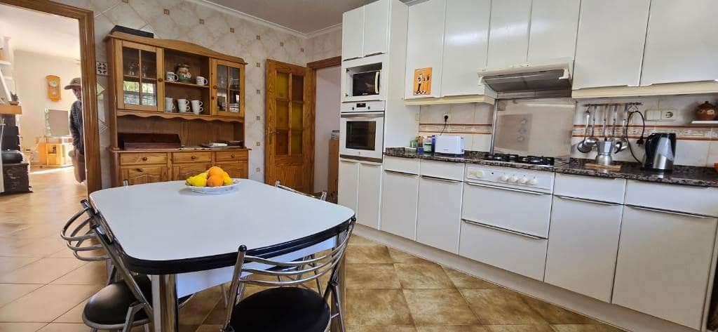 8 soveværelse Villa til salg i Totana - € 460.000 (Ref: 8813092)