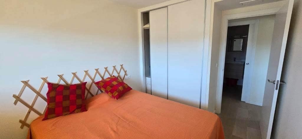 2 soverom Leilighet til salgs i Playa Paraiso med svømmebasseng garasje - € 249 000 (Ref: 8841183)