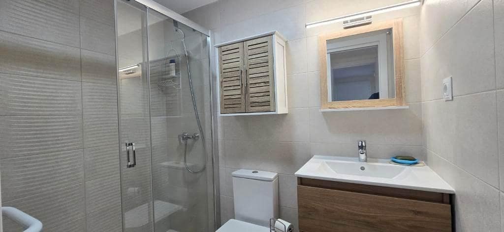 2 soverom Leilighet til salgs i Playa Paraiso med svømmebasseng garasje - € 249 000 (Ref: 8841183)