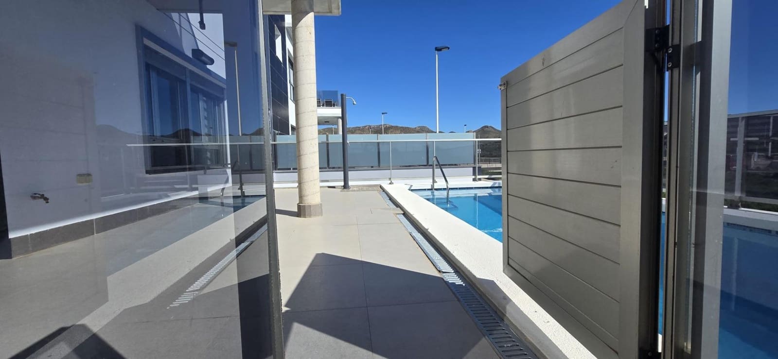 4 soveværelse Villa til salg i Alamillo med swimmingpool garage - € 469.900 (Ref: 8893273)