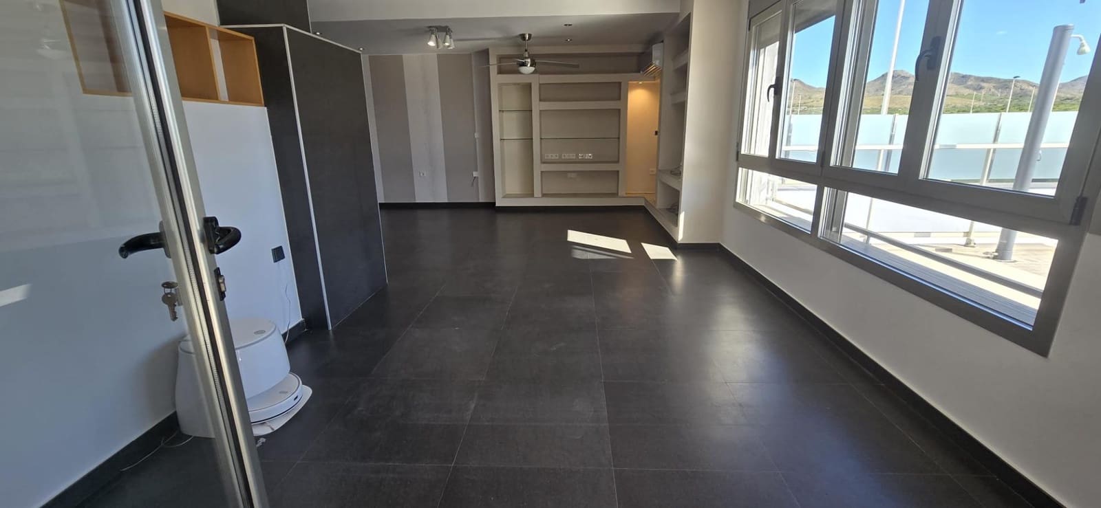 4 soveværelse Villa til salg i Alamillo med swimmingpool garage - € 469.900 (Ref: 8893273)