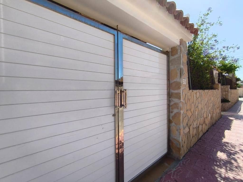 4 soveværelse Villa til salg i Puerto de Mazarron med garage - € 398.000 (Ref: 9005427)