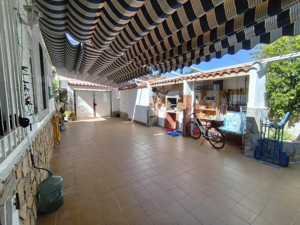 4 soveværelse Villa til salg i Puerto de Mazarron med garage - € 398.000 (Ref: 9005427)