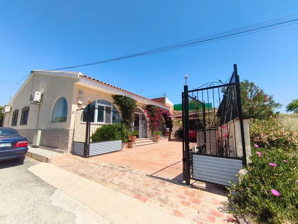 3 soveværelse Villa til salg i Perin med swimmingpool - € 259.000 (Ref: 9005429)