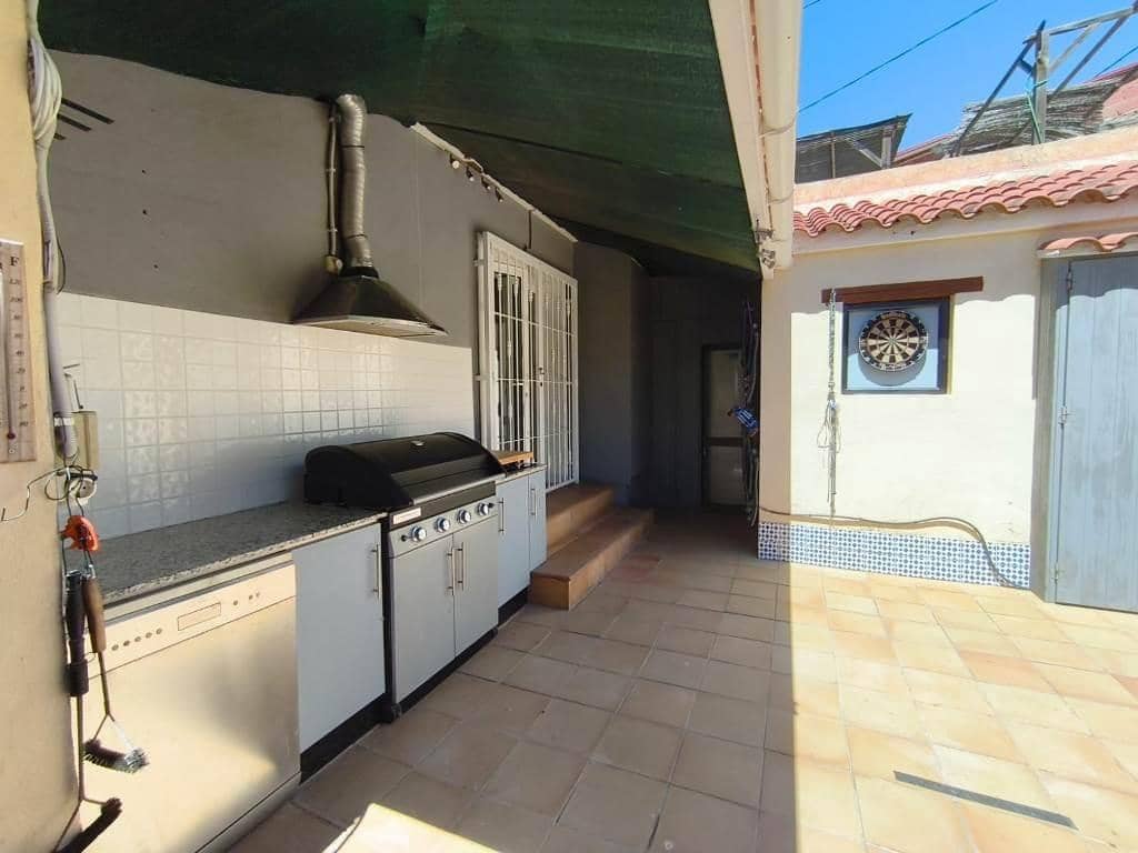 3 soveværelse Villa til salg i Perin med swimmingpool - € 259.000 (Ref: 9005429)