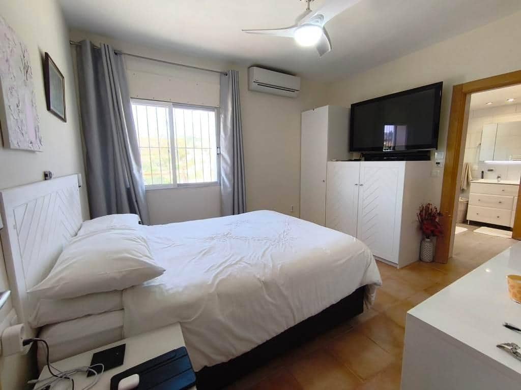 3 soveværelse Villa til salg i Perin med swimmingpool - € 259.000 (Ref: 9005429)