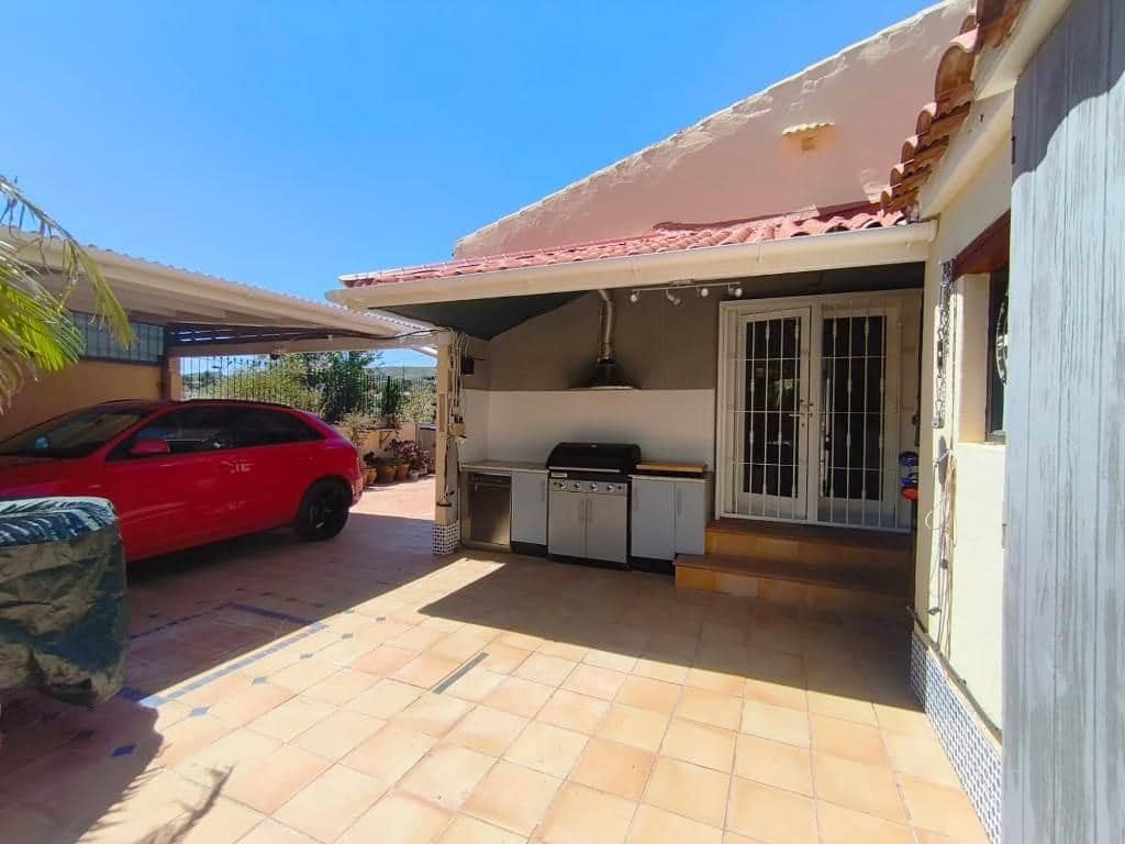 3 soveværelse Villa til salg i Perin med swimmingpool - € 259.000 (Ref: 9005429)