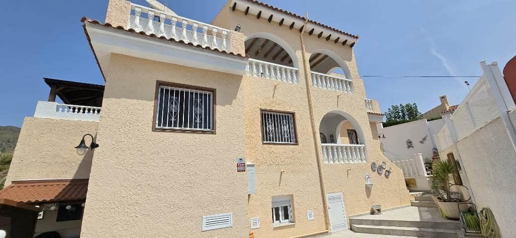 4 soveværelse Villa til salg i Bolnuevo med swimmingpool - € 425.000 (Ref: 9036918)