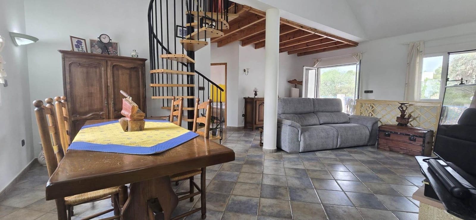 7 soverom Villa til salgs i Totana med garasje - € 380 000 (Ref: 9153841)