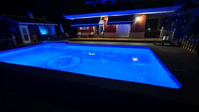 4 bedroom Villa for sale in Totana with pool - € 450,000 (Ref: 9186808)