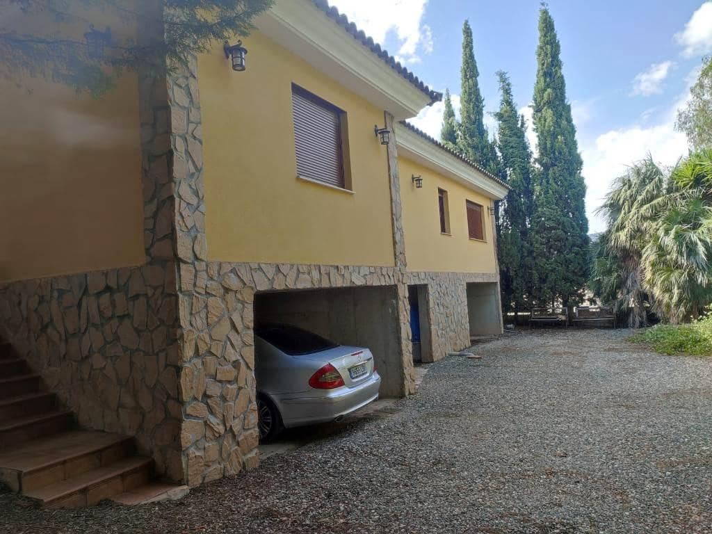 3 soveværelse Villa til salg i Totana med garage - € 400.000 (Ref: 9217277)