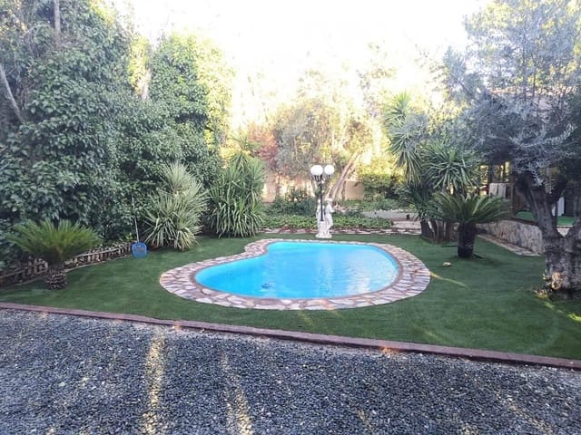 3 bedroom Villa for sale in Totana with garage - € 400,000 (Ref: 9217277)