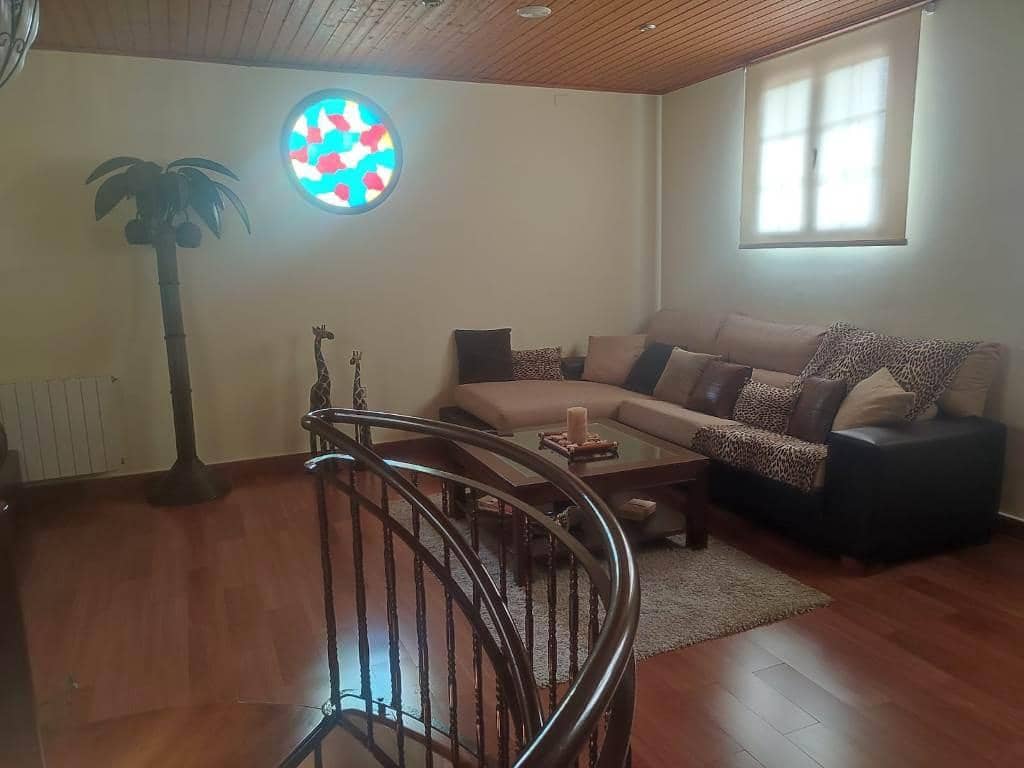 3 soveværelse Villa til salg i Totana med garage - € 400.000 (Ref: 9217277)