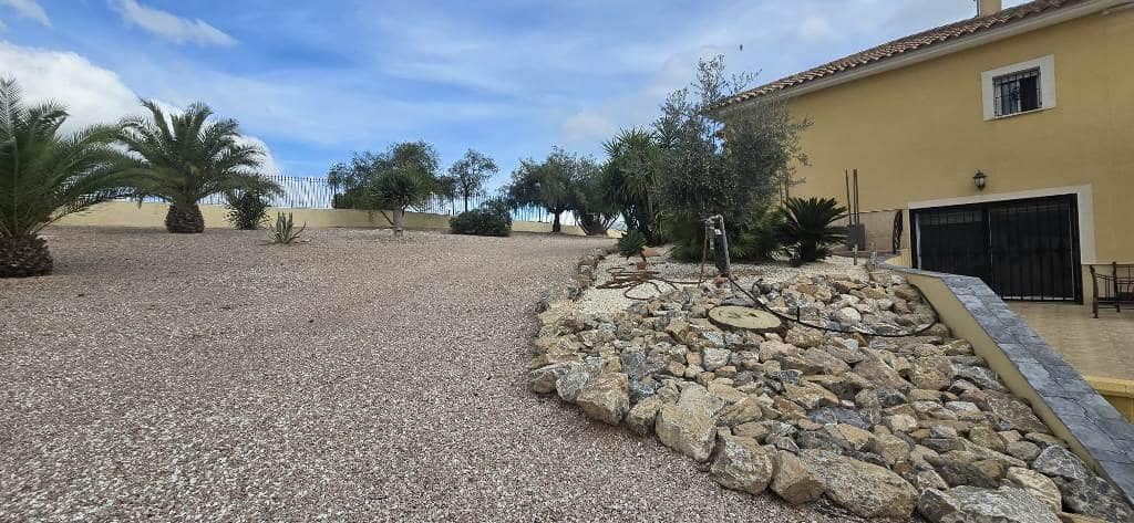 5 chambre Finca/Maison de Campagne à vendre à Totana avec piscine garage - 435 000 € (Ref: 9362575)