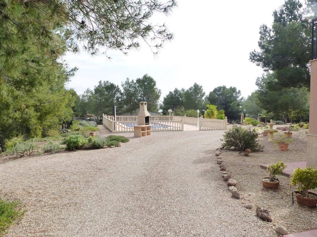 4 soverom Finca/Herregård til salgs i Totana med svømmebasseng garasje - € 325 000 (Ref: 9390684)