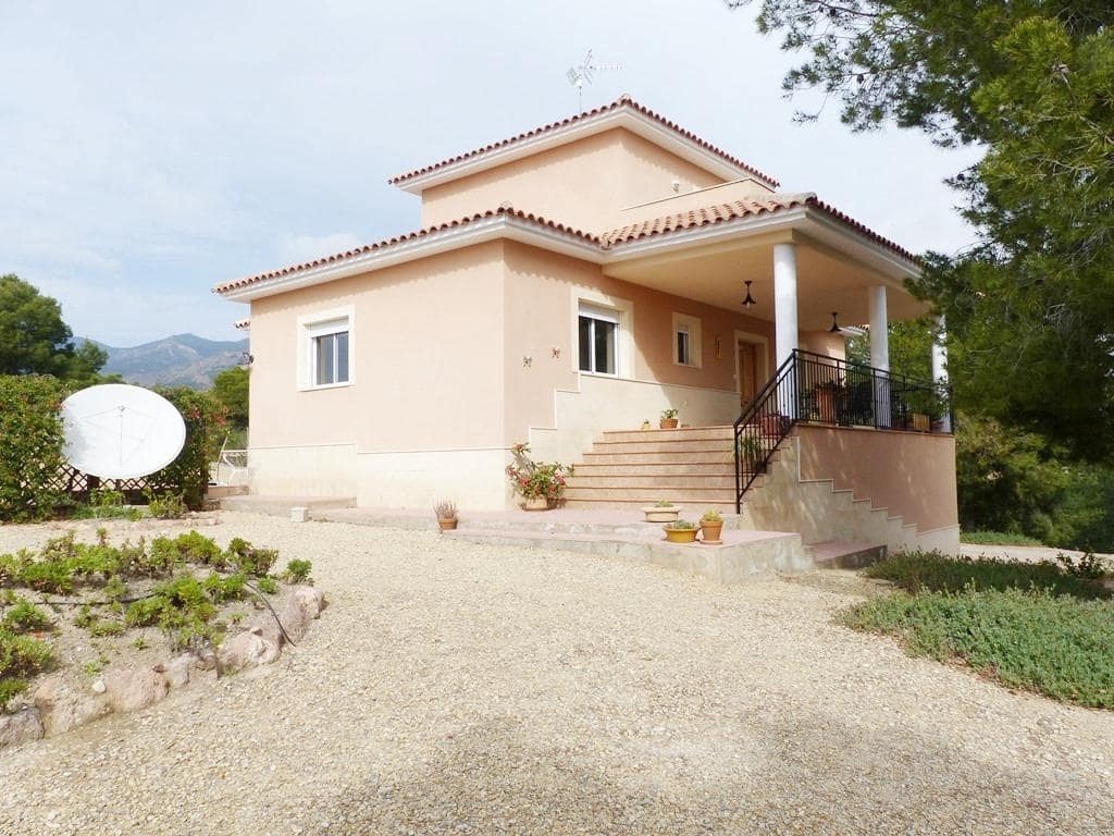 4 soverom Finca/Herregård til salgs i Totana med svømmebasseng garasje - € 325 000 (Ref: 9390684)