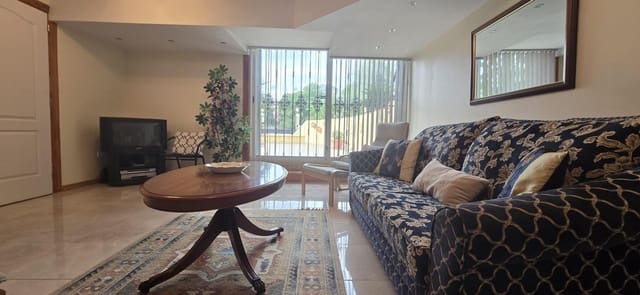 4 sypialnia Finka/Dom wiejski na sprzedaż w Totana z basenem garażem - 325 000 € (Ref: 9390684)