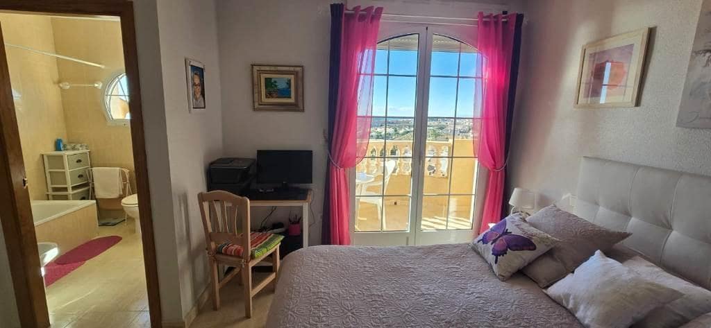 2 quarto Moradia para venda em Alamillo com piscina garagem - 325 000 € (Ref: 9406678)