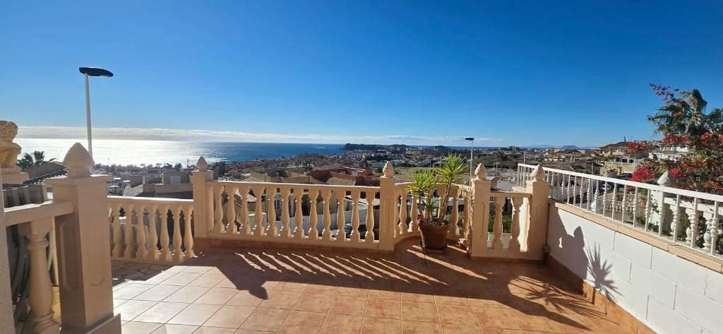 2 quarto Moradia para venda em Alamillo com piscina garagem - 325 000 € (Ref: 9406678)