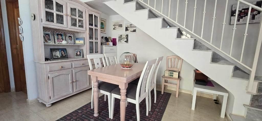 2 bedroom Villa for sale in Alamillo with pool garage - € 324,999 (Ref: 9406678)