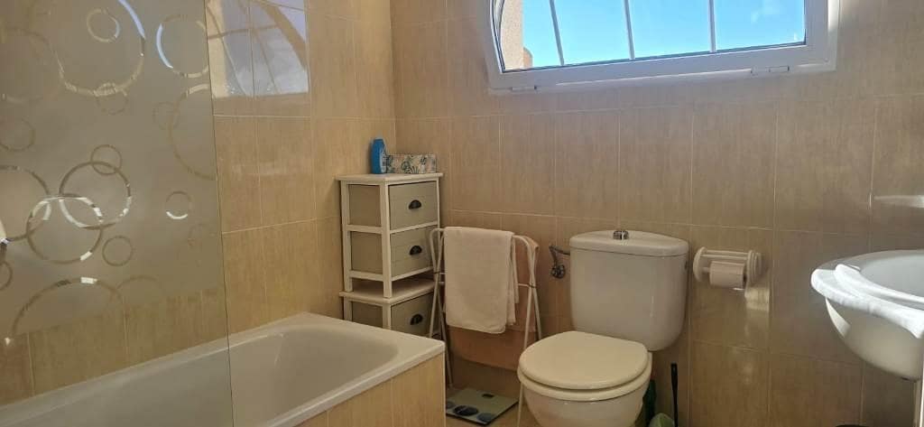 Chalet de 2 habitaciones en Alamillo en venta con piscina garaje - 298.000 € (Ref: 9406678)