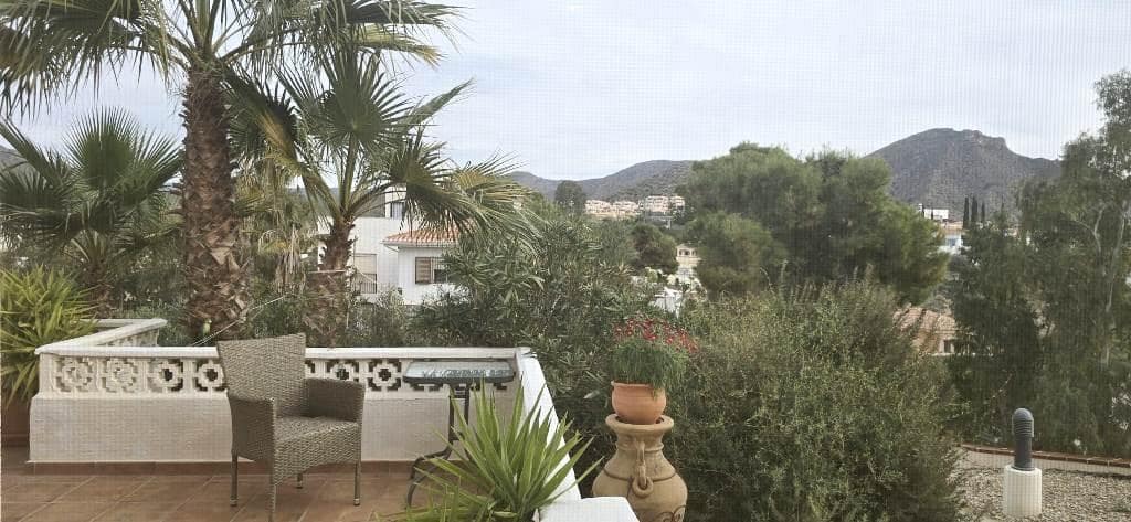 4 bedroom Villa for sale in Isla Plana with pool garage - € 610,000 (Ref: 9488331)