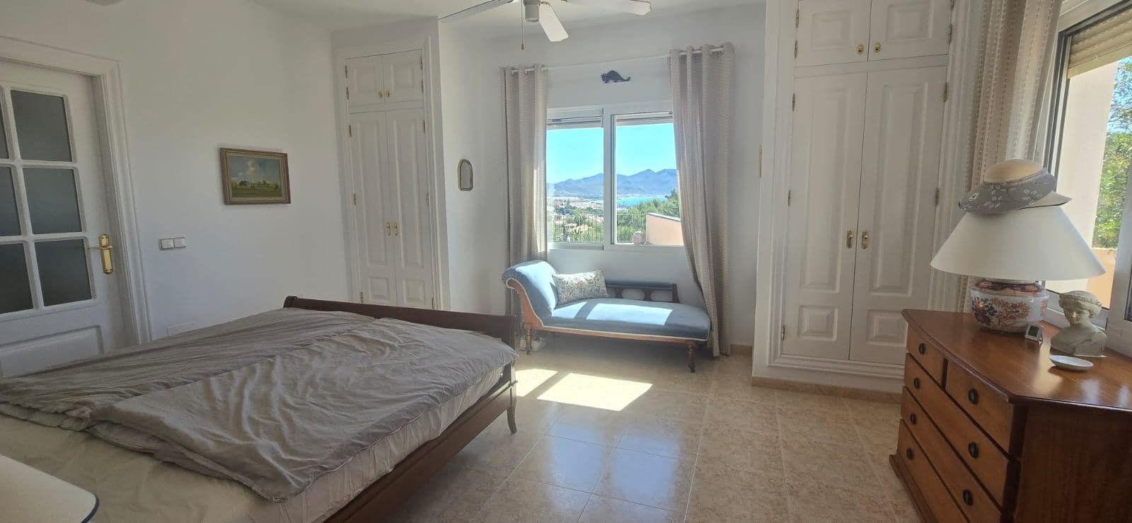 4 bedroom Villa for sale in Isla Plana with pool garage - € 610,000 (Ref: 9488331)