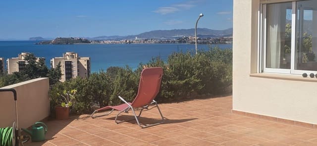 4 soveværelse Villa til salg i Isla Plana, Cartagena med swimmingpool garage - € 610.000 (Ref: 9488331)